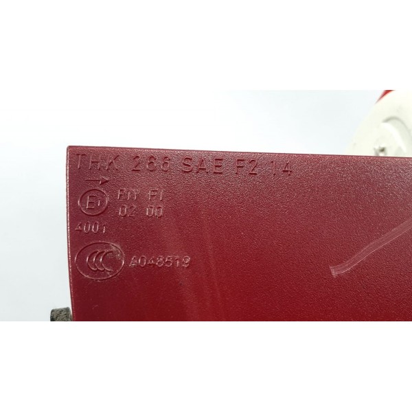 Lanterna Da Tampa Traseira Direita Jaguar Xe 2.0 2016 Direito