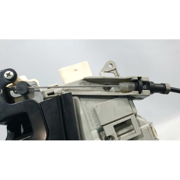 Fechadura Porta Traseira Direita Audi Q3 2015