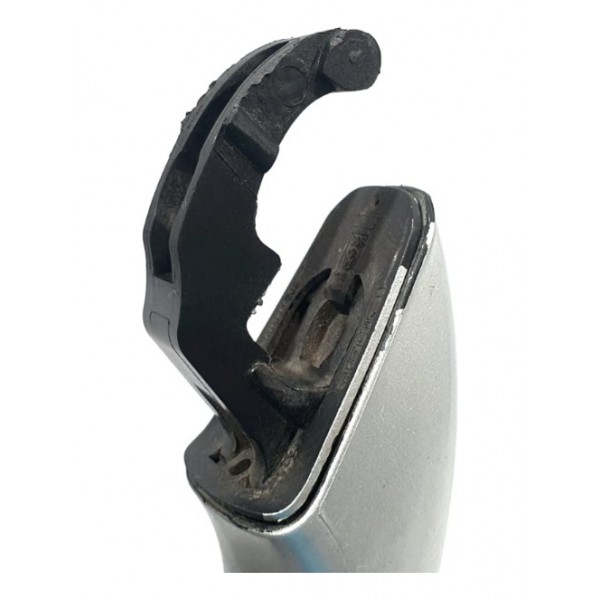 Maçaneta Externa Traseira Esquerda Vw Amarok 2010 - Traseira