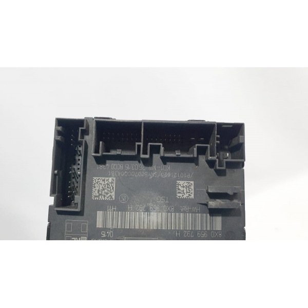 Módulo Conforto Porta Dianteira Direita Audi Q3 2015