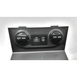 Moldura Com Entradas 12v Usb Aux Hyundai Creta 1.6 Aut 2021