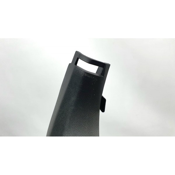 Acabamento Soleira Porta Diant. Esq Hyundai Creta 1.6 2021