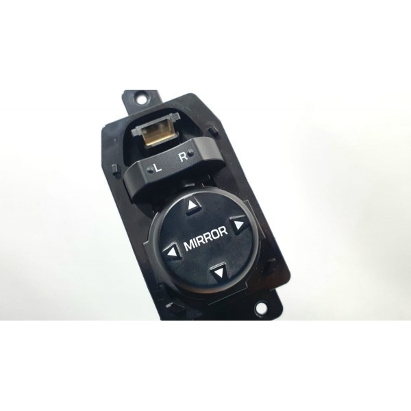 Botão Comando Ajuste Retrovisor Elétrico Hyundai Creta 2021