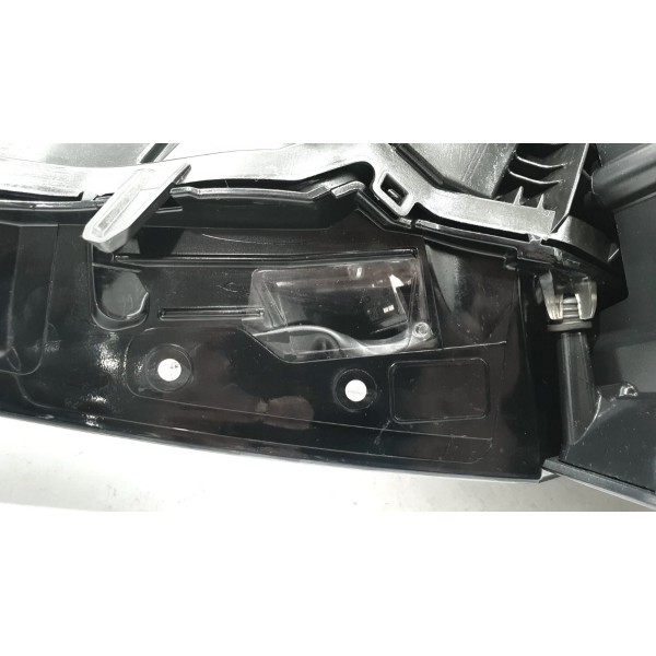 Farol Lado Direito Audi Q8 3.0 Hybrid 2020 Cód. 4m8941034 Direito