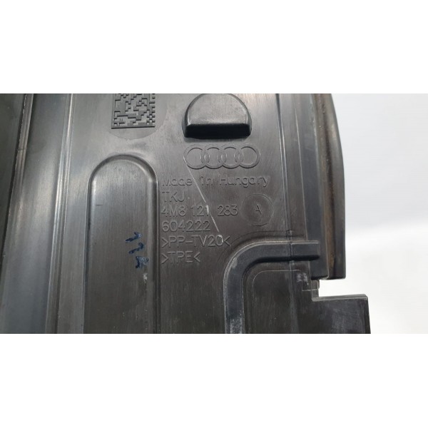 Proteção Lateral Radiador Esq Audi Q8 3.0 Hybrid 2020 C/ Det