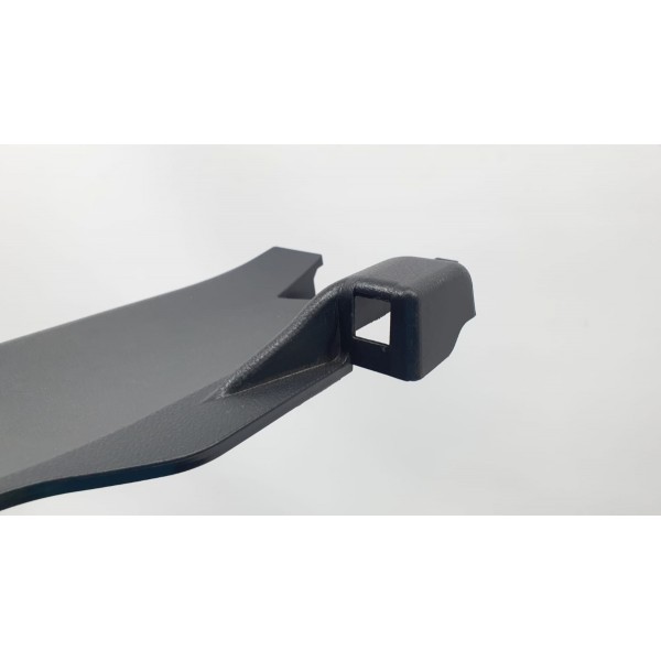 Acabamento Console Central Esq Toyota Prius Hybrid 1.8 2019