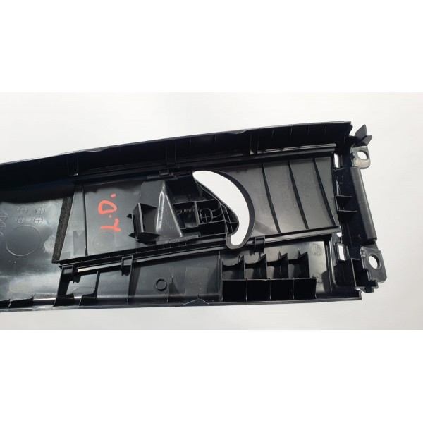 Acabamento Ajuste Altura Cinto Dir. Toyota Prius Hybrid 2018