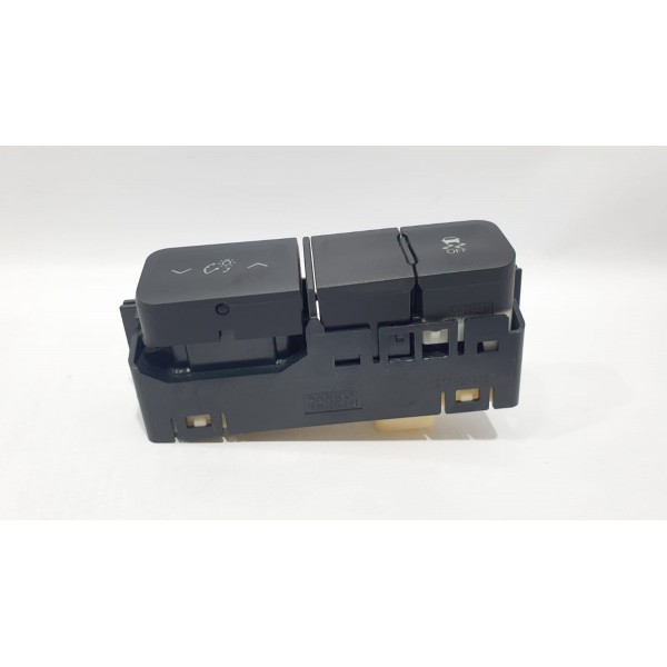 Botão Controle De Tração Luminosidade Prius Hybrid 1.8 2018