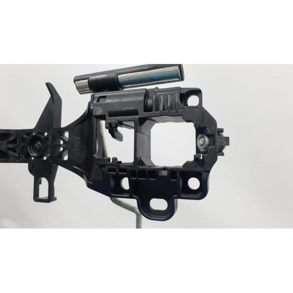 Suporte Maçaneta Diant Esquerda Toyota Prius Hybrid 1.8 2018 Dianteira