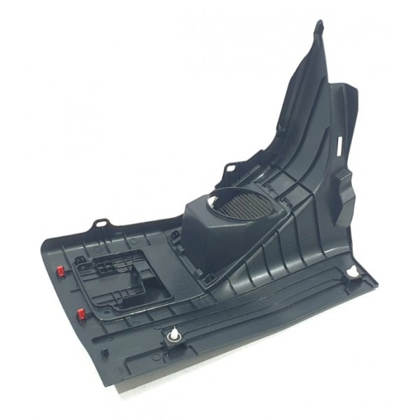 Acabamento Inferior Banco Tras Dir Toyota Prius Hybrid 2018