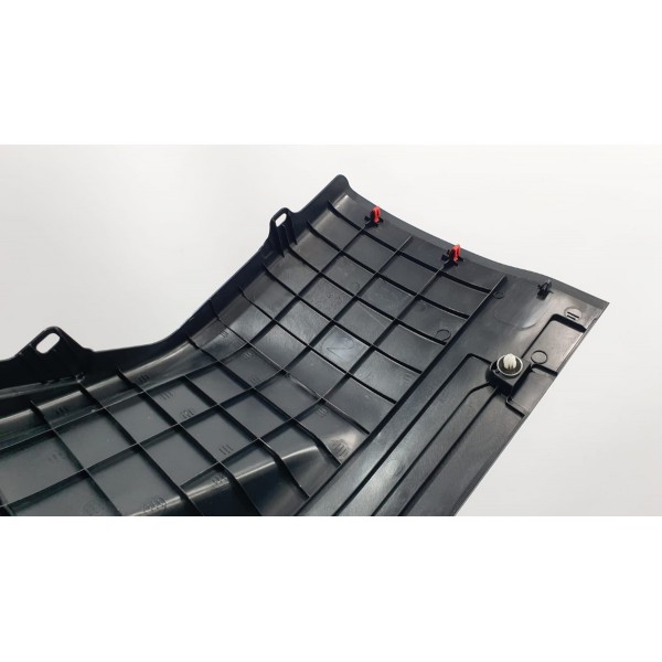 Acabamento Inferior Banco Tras Esq Toyota Prius Hybrid  2018