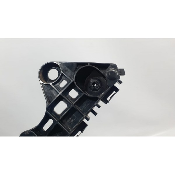 Guia Parachoque Dianteiro Esq Toyota Corolla Cross Xrx 2023