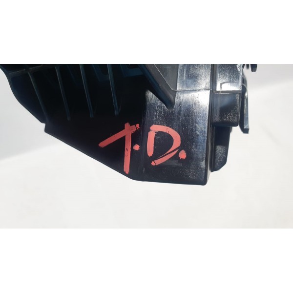 Suporte Guia Parachoque Tras Dir Toyota Corolla Cross 2023