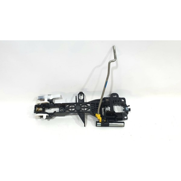 Suporte Da Maçaneta Diant Esq Corolla Cross Xrx Hybrid 2023 Dianteira