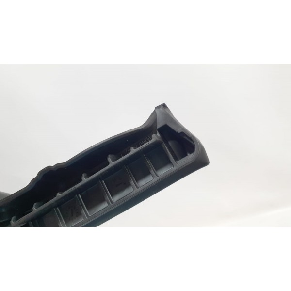 Acabamento Borracha Diant Esq Corolla Cross Xrx Hybrid 2023