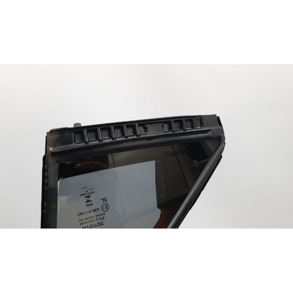 Vidro Fixo Dianteiro Esquerdo Corolla Cross Xrx Hybrid 2023