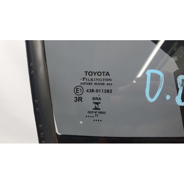 Vidro Fixo Dianteiro Direito Toyota Corolla Cross Xrx 2023