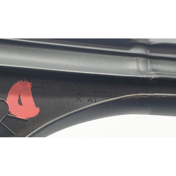 Borracha Vidro Porta Diant Direita Corolla Cross Xrx 2023