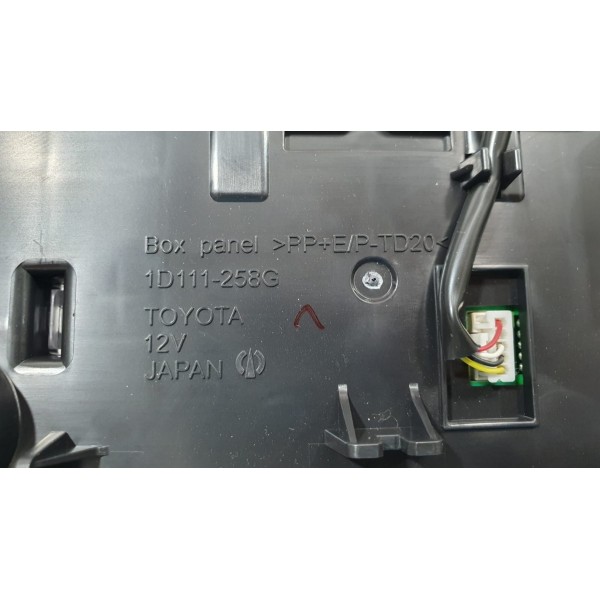 Luz De Teto Console Central Toyota Corolla Cross Xrx  2023