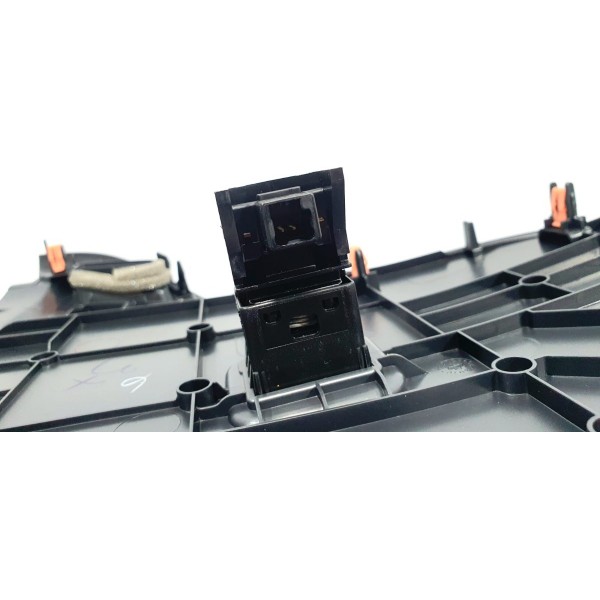 Acabamento Lateral Painel Direito Corolla Cross Xrx 2023