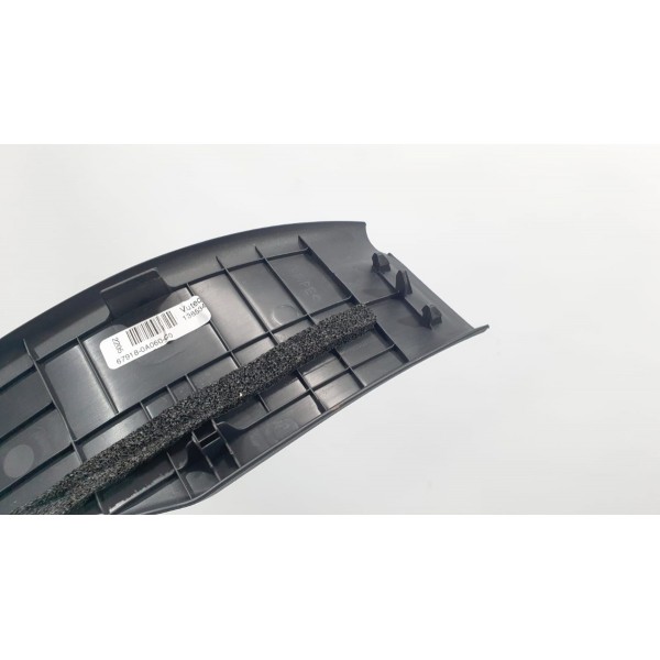 Soleira Porta Traseira Esquerda Toyota Corolla Cross 2023