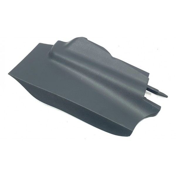 Acabamento Porta-mala L.e Toyota Corolla Cross Xrx  2023 Preto