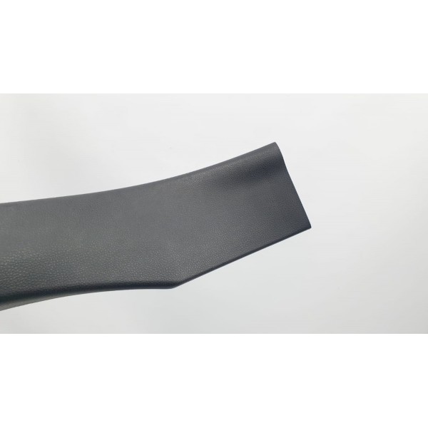 Soleira Porta Traseira Direita Toyota Corolla Cross Xrx 2023