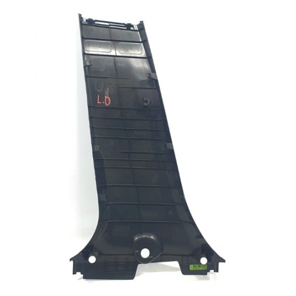 Acabamento Coluna Central Direito Corolla Cross Xrx 2023