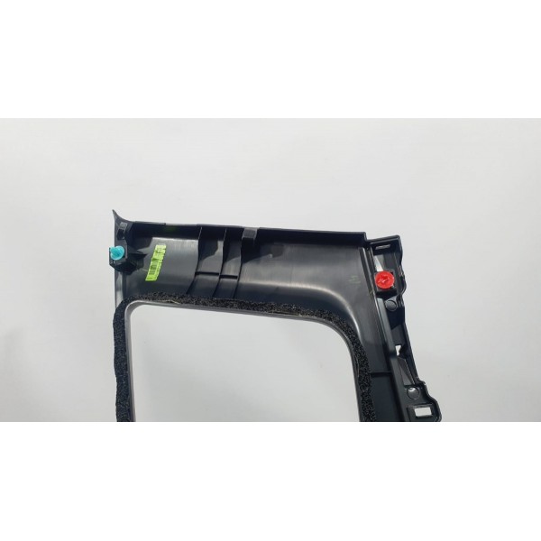 Acabamento Vidro Fixo Traseiro Direito Corolla Cross Xrx 23