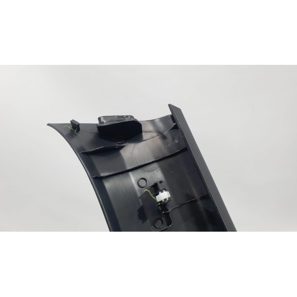 Moldura Tampa L.e. Porta-malas Toyota Corolla Cross Xrx 2023 Preto