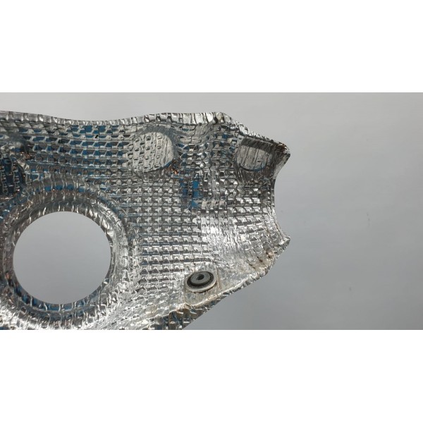 Defletor De Calor Escapamento Corolla Cross Xrx Hybrid 2023