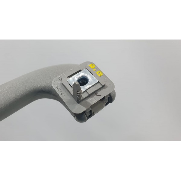 Alça De Teto Dianteira Direita Equinox Premier Turbo 2022 Cinza