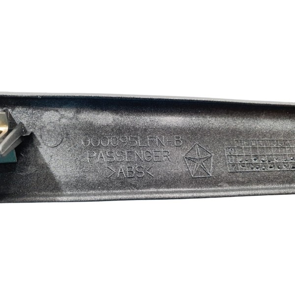 Moldura Friso Painel Difusor De Ar Dodge Journey 3.6 Rt 2014