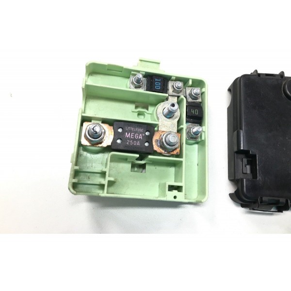 Porta Fusivel Bmw  X3 2.5si 2007 6928945