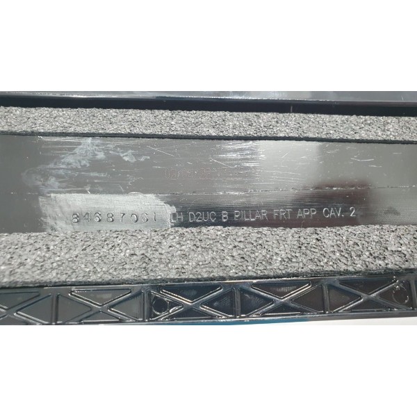 Aplique Coluna Porta Dian Esq Gm Equinox Premier 1.5 2022 - Preto