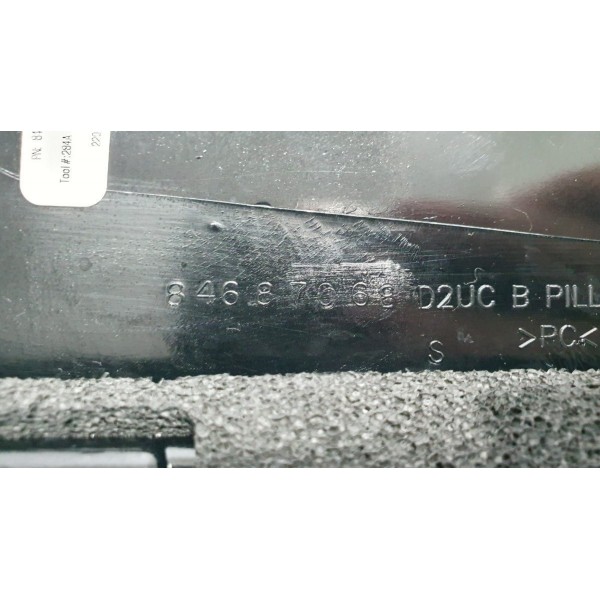 Aplique Coluna Porta Tras Dir Gm Equinox Premier 1.5 2022 Preto