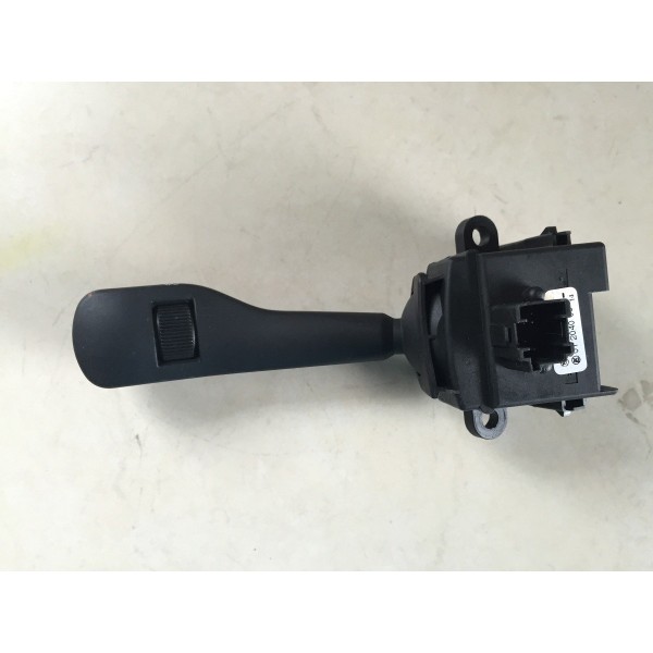 Chave De Limpador Bmw 320 2002 8363664m