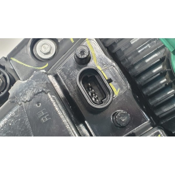 Lanterna Tampa Traseira Direita Journey 3.6 Rt 2014 Direito