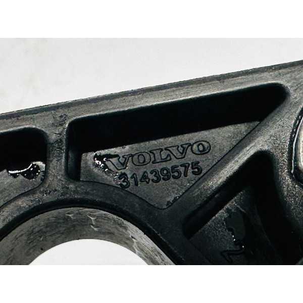 Suporte Radiador Volvo Xc90 2.0 T8 Hybrid 2022 Cód. 31439575