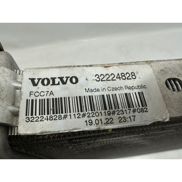 Radiador Água Volvo Xc90 2.0 T8 Hybrid 2022 Cód. 32224828