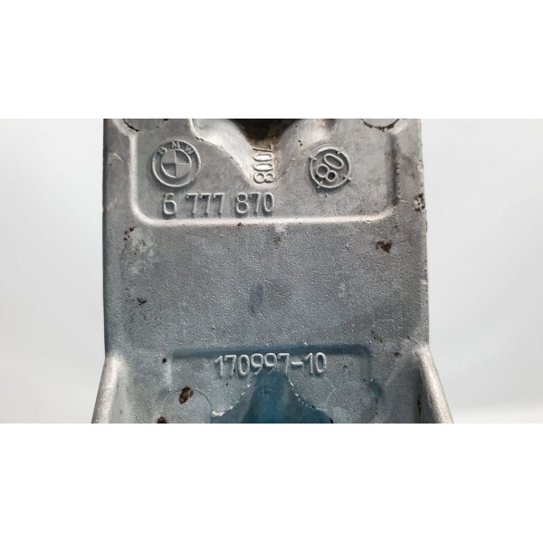 Suporte Inferior Barra Estabilizadora Bmw Série5 F10