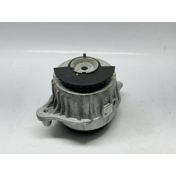 Coxim Motor Esquerdo Mercedes-benz (w205) C180 2017