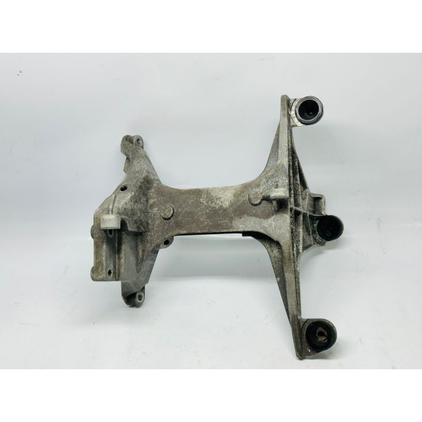 Suporte Intercooler Mercedes-benz (w205) C180 2017