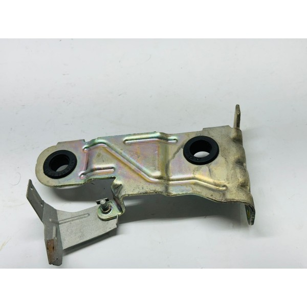 Suporte Filtro De Ar Mercedes-benz (w205) C180 2017