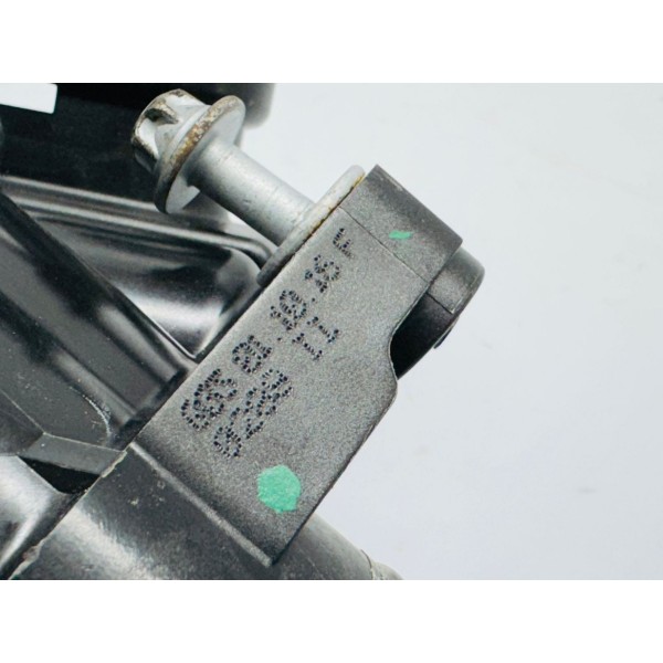 Válvula Termostatica Mercedes-benz (w205) C180 2017