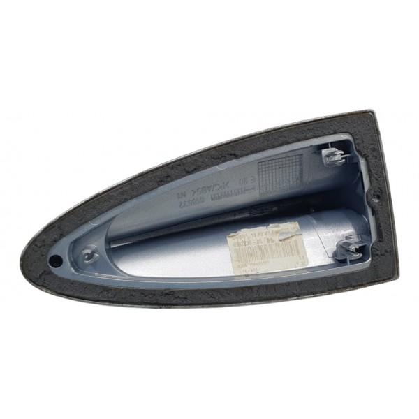 Capa Antena Bmw 320 325 330 335 E90 694223906 Prateado