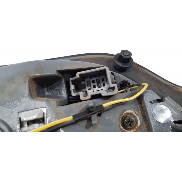 Lanterna Tampa Lado Esquerdo Jeep Cherokee 2015 Esquerdo Vermelho