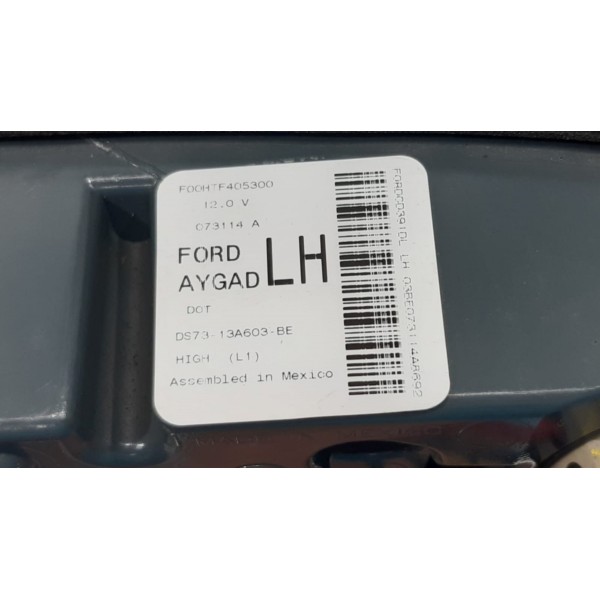 Lanterna Tampa Esquerda Ford Fusion Titanium 2015 Esquerdo Vermelho