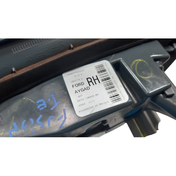 Lanterna Tampa Direita Ford Fusion Titanium 2015 Direito Vermelho