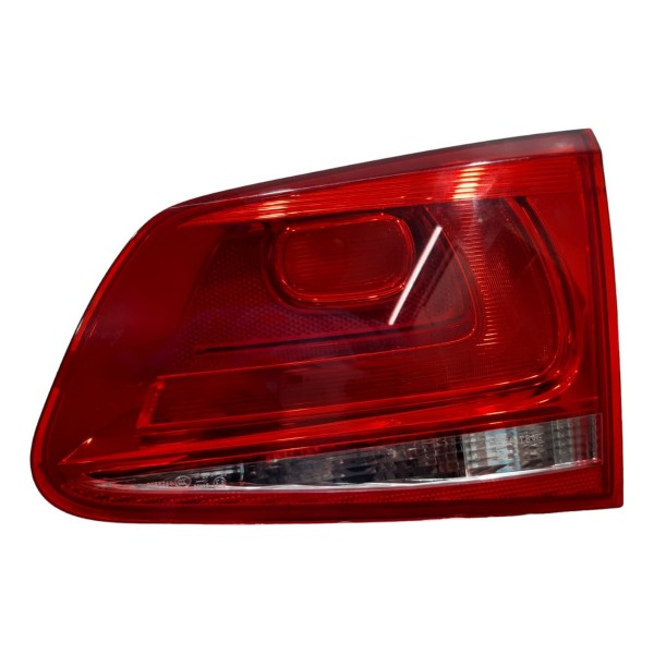 Lanterna Tampa Direita Touareg V8 2014  Direito Vermelho